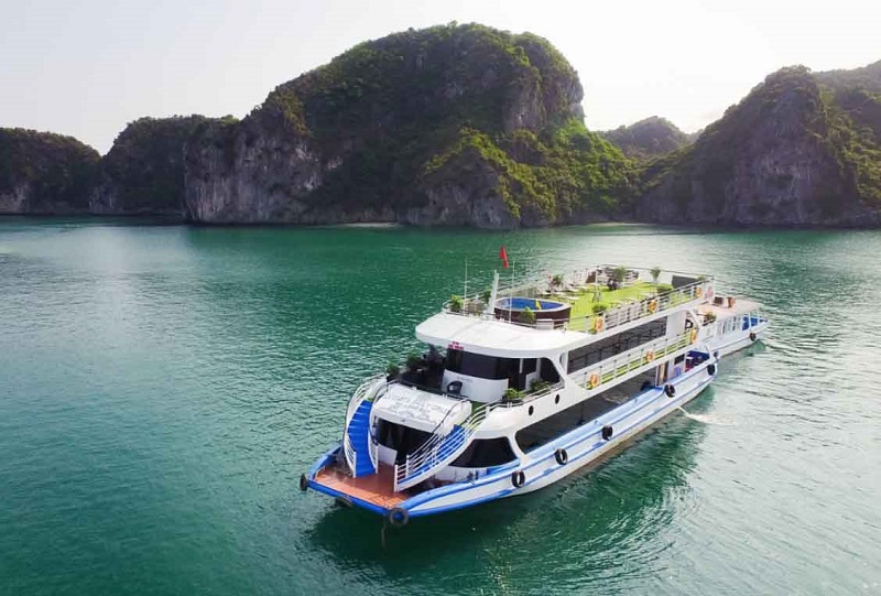 Tour Thăm Vịnh Hạ Long La Casta Daily Cruise 1 Ngày