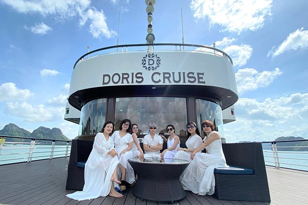 Tour Du Thuyền Doris
